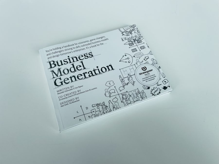 Business Model Generation.